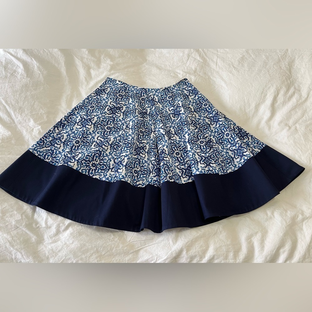 Milly | Blue White Geometric Pleated Mini Skirt | Size XS | Flirty Lightweight